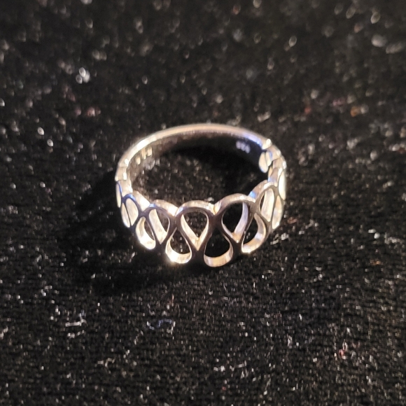 925 Silver Ring - Picture 1 of 6
